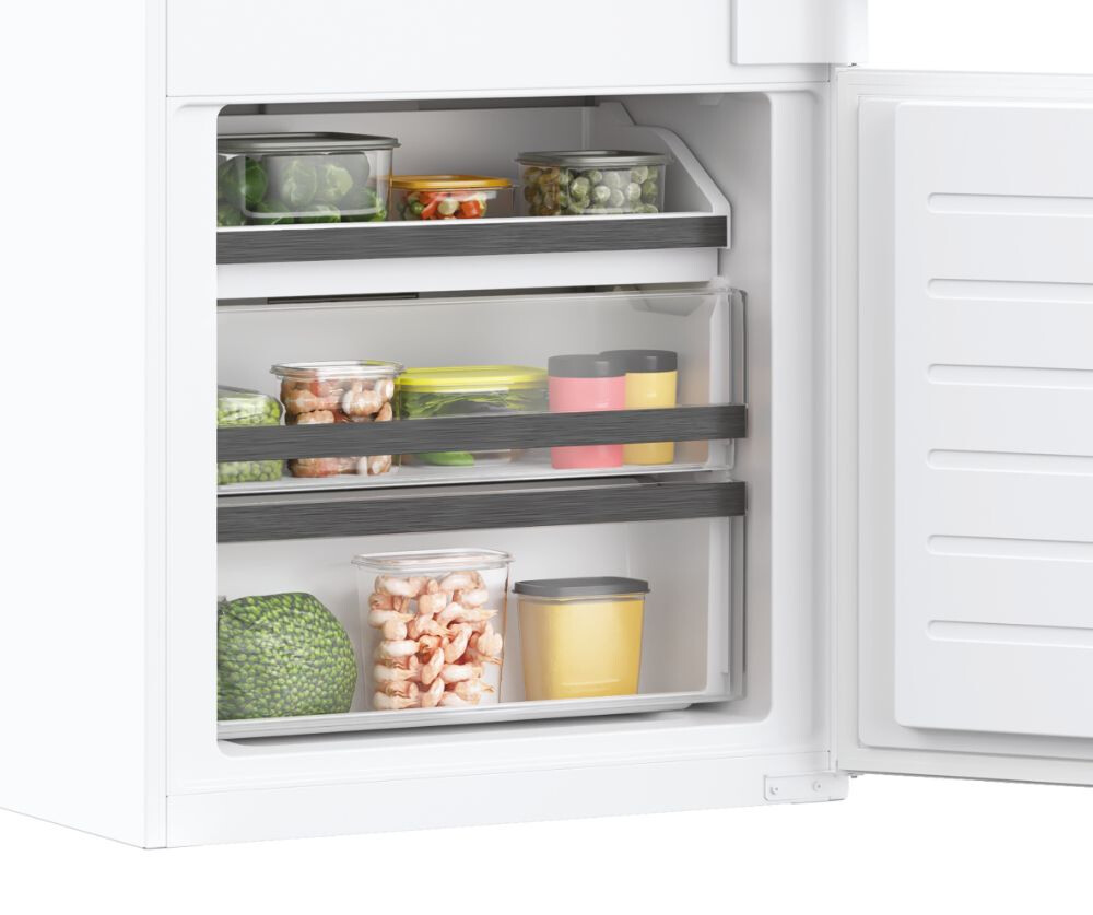 Combina frigorifica incorporabila Haier HBW5719E, 2D 70 Series 6, 2 usi, No Frost, Iluminare LED, Clasa E, Alb