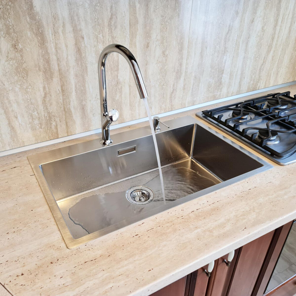 Chiuveta bucatarie inox CookingAid Box Lux 76 cu montaj pe/sub blat + baterie CookingAid Parmix Chrome + dozator detergent