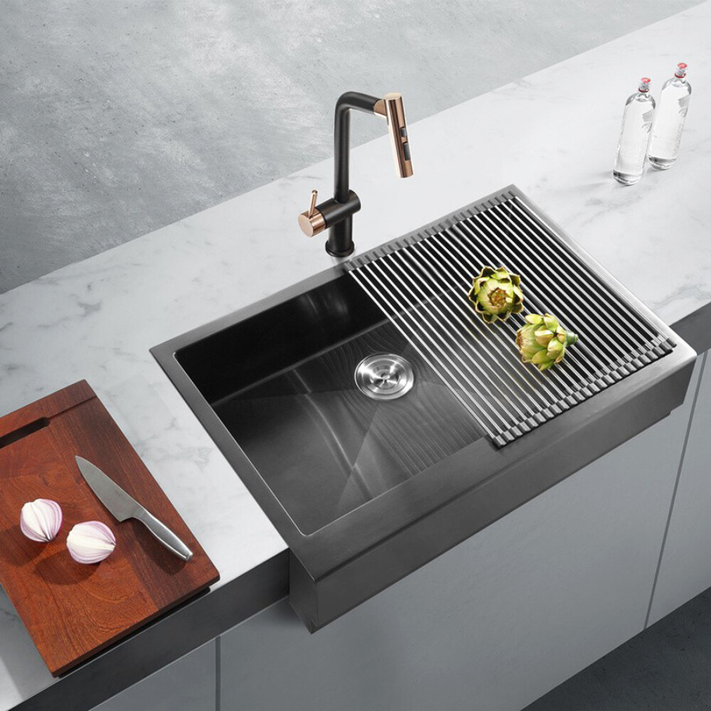 Baterie CookingAid Ferrara Black/Golden Rose cu furtun dus extractibil si buton schimbare dus/jet, culoare negru cu auriu roze