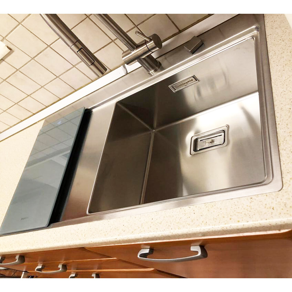 Chiuveta bucatarie inox CookingAid XERON 105 RIGHT cu ventil scurgere dreptunghiular automat si accesorii montaj