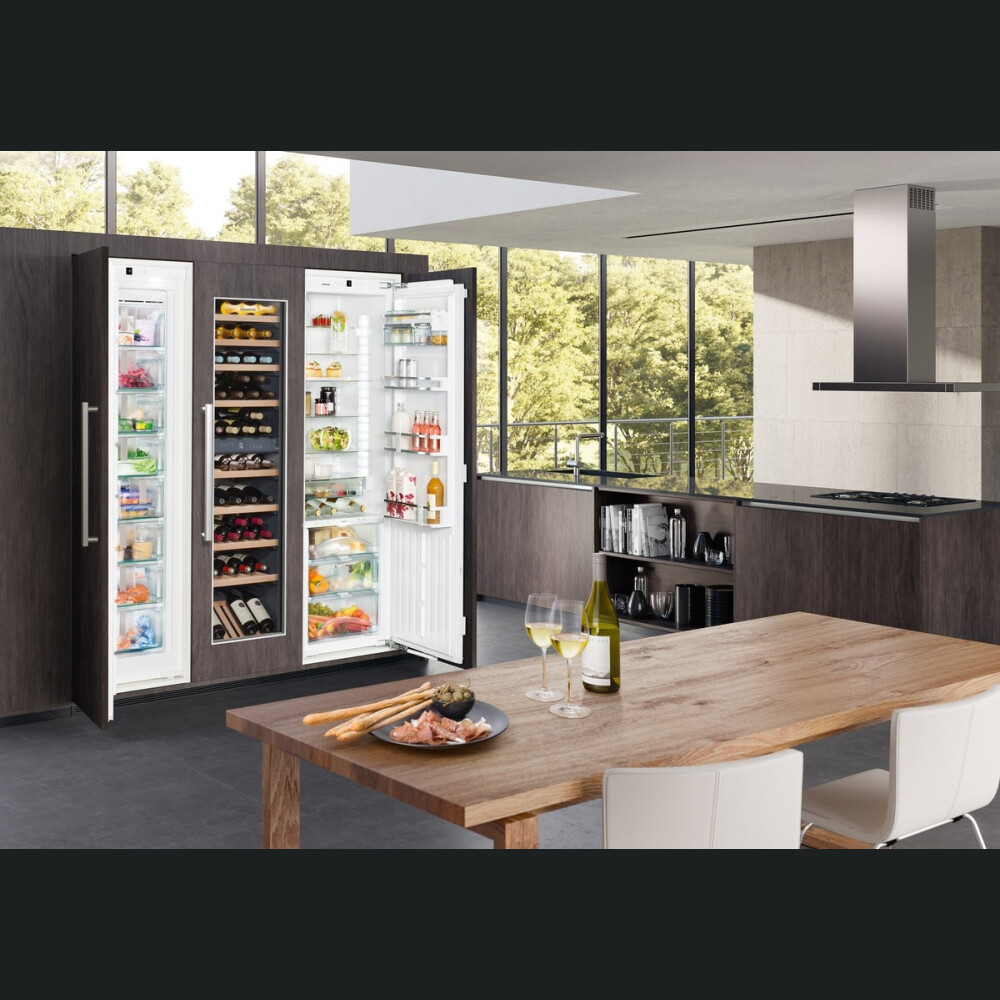 Vitrina de vin incorporabila Liebherr Premium, EWTdf 3553, 80 sticle, 254 l, G