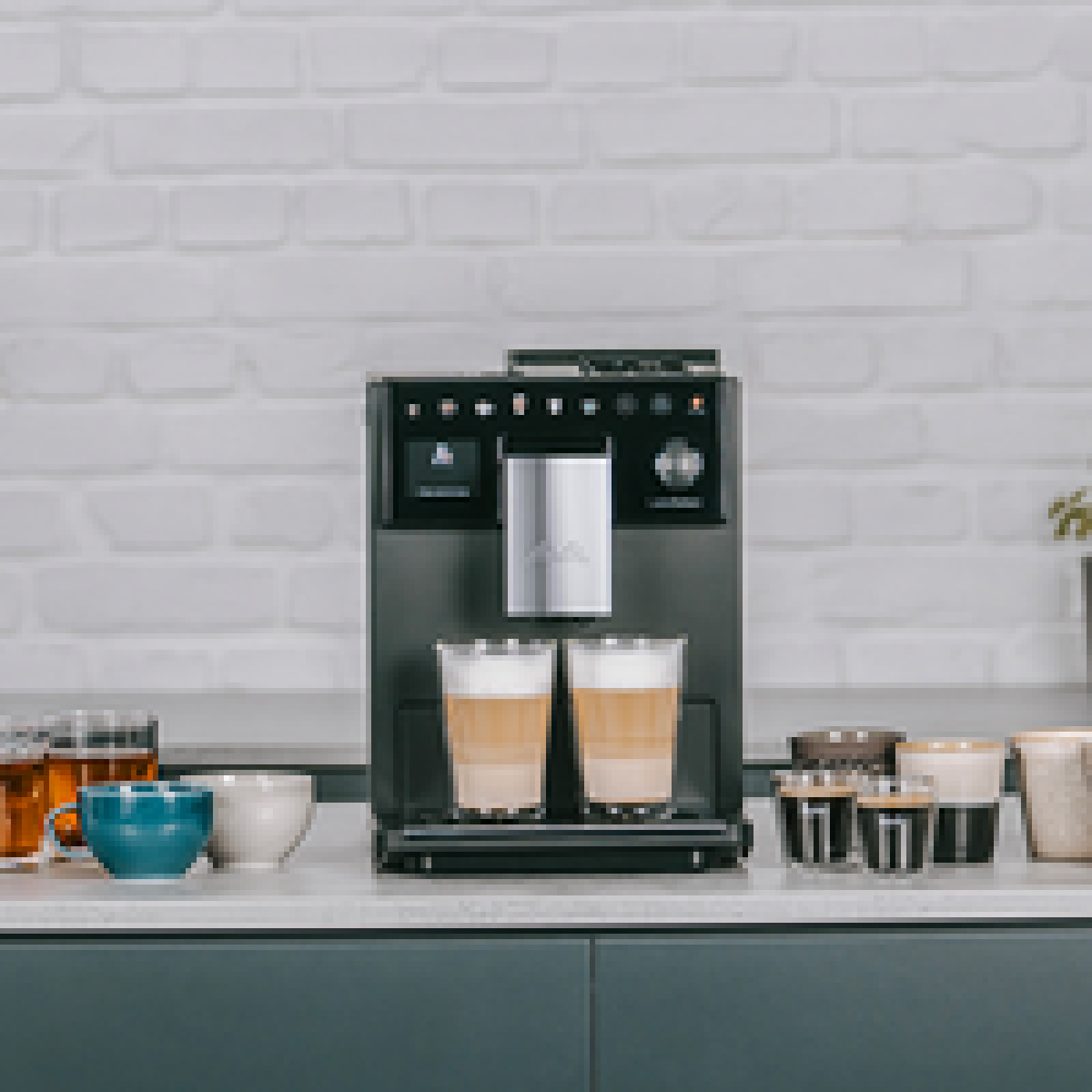 Espressor automat Melitta Latte Select F630-211, 1400W, 15 bari, sistem de spumare a laptelui, display One-Touch, 12 tipuri de cafea, Black
