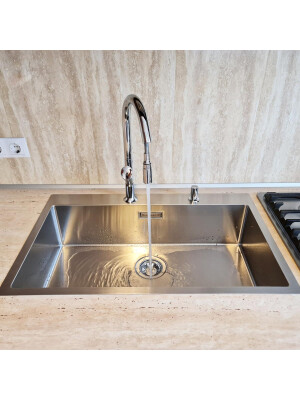 Chiuveta bucatarie inox CookingAid Box Lux 76 cu montaj pe/sub blat + baterie CookingAid Parmix Chrome + dozator detergent