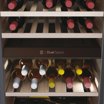 Racitoare de vinuri Wine Bank Haier HWS42GDAU1 50 Seria 7 Freestanding, 2 zone, 42 sticle, Iluminare LED, Clasa G, L x A x I (mm) 497x585x820