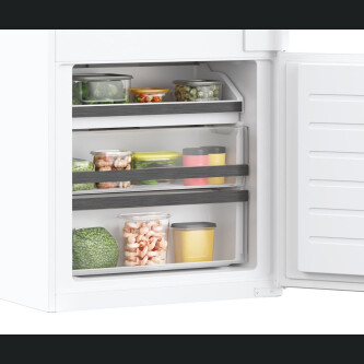 Combina frigorifica incorporabila Haier HBW5719E, 2D 70 Series 6, 2 usi, No Frost, Iluminare LED, Clasa E, Alb