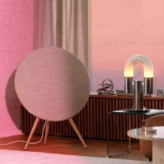 Boxa minimalista Bang & Olufsen Beosound A9 5th Gen Gold Tone