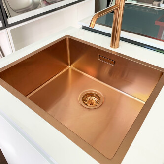 Chiuveta bucatarie inox CookingAid BOX LUX 50 COPPER cu strat PVD ceramic culoare cupru + accesorii montaj