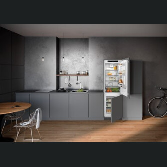 Combină frigorifică integrabilă Liebehrr ICNe 5103 cu EasyFresh şi NoFrost, 253 l