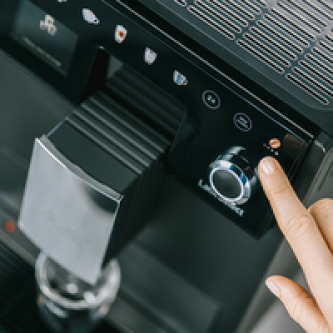 Espressor automat Melitta Latte Select F630-211, 1400W, 15 bari, sistem de spumare a laptelui, display One-Touch, 12 tipuri de cafea, Black