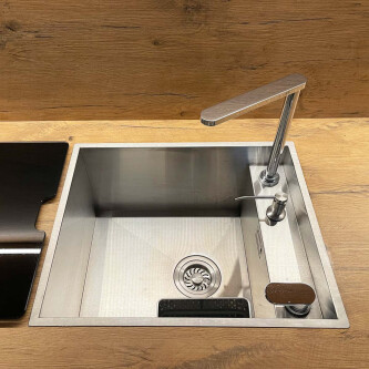 Chiuveta bucatarie inox CookingAid INVISIBLE DEEP cu baterie telescopica integrata, scurgator vase/paste/fructe, tocator sticla temperizata, dozator detergent + accesorii montaj
